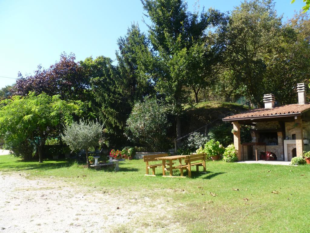 Agriturismo Dondino Cavriana Eksteriør billede
